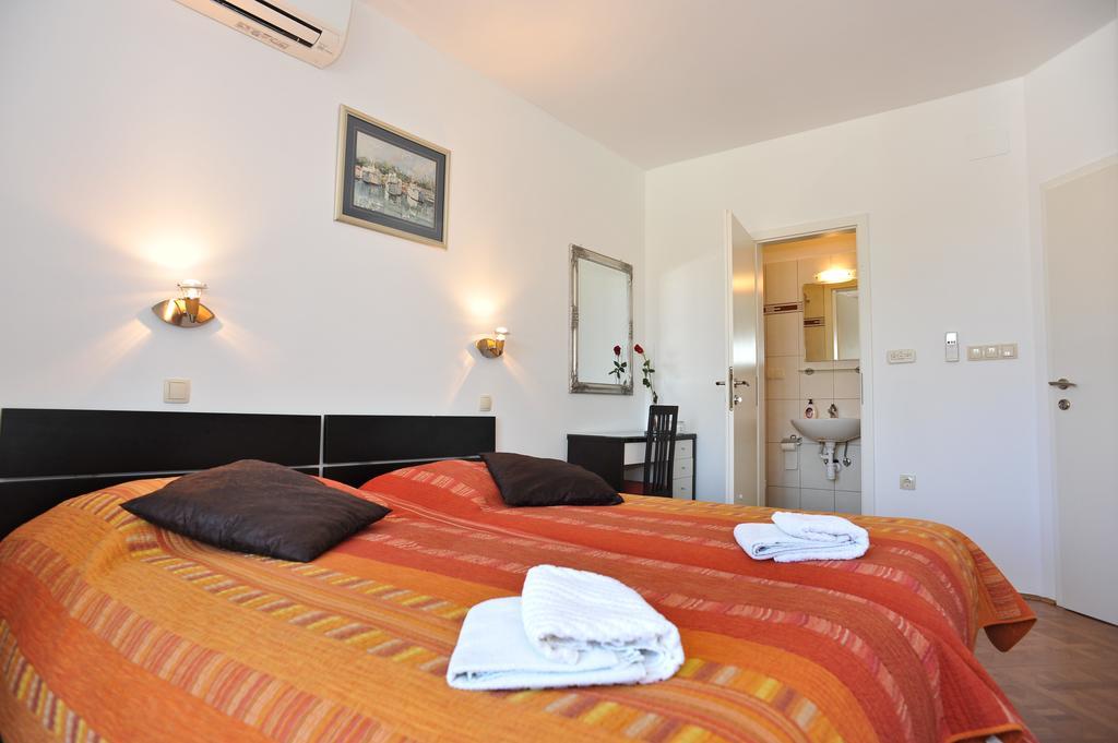 Zadar Old Town Apartments II Phòng bức ảnh
